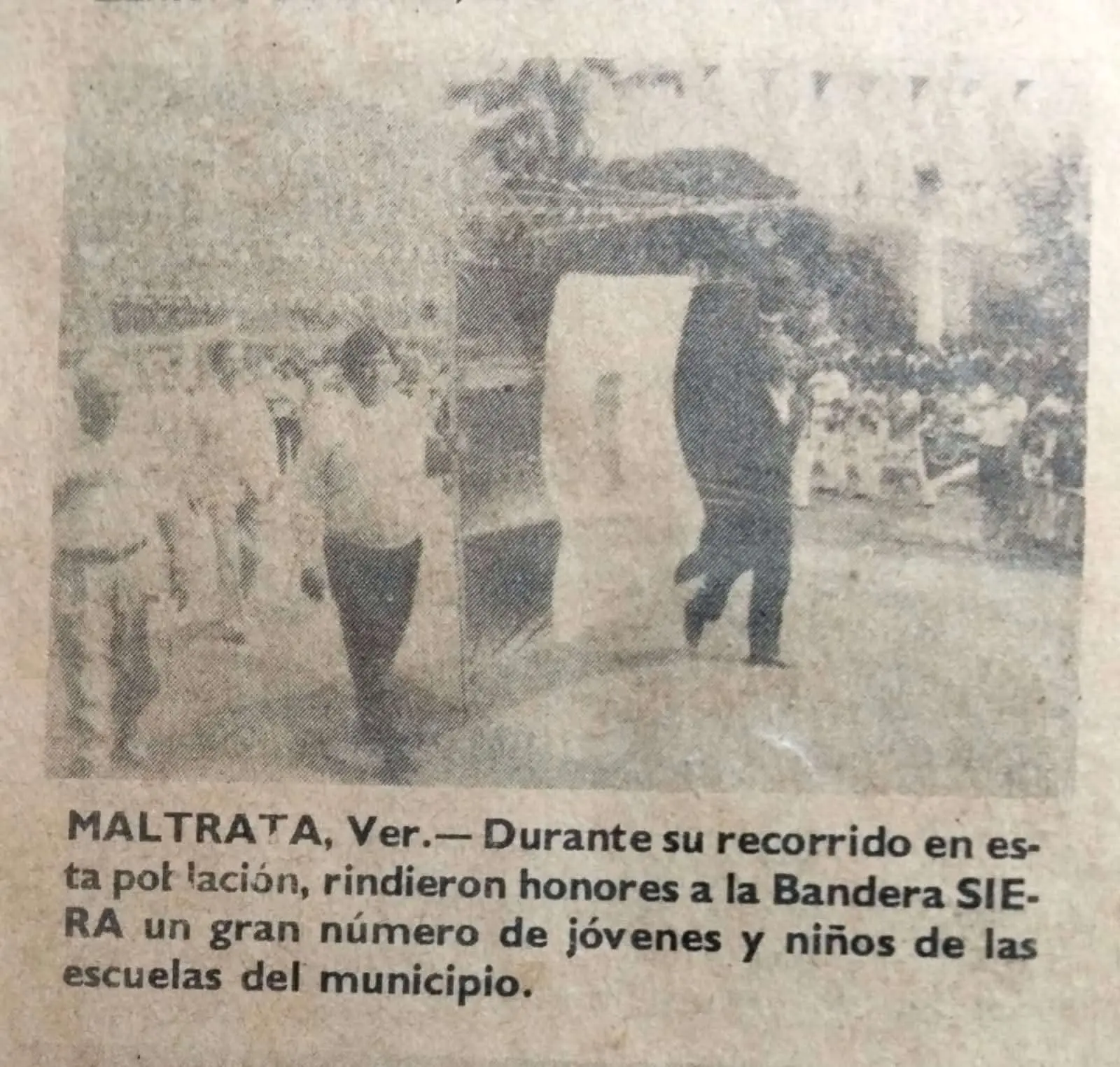 IV Recorrido de la Bandera Siera saliendo de Maltrata